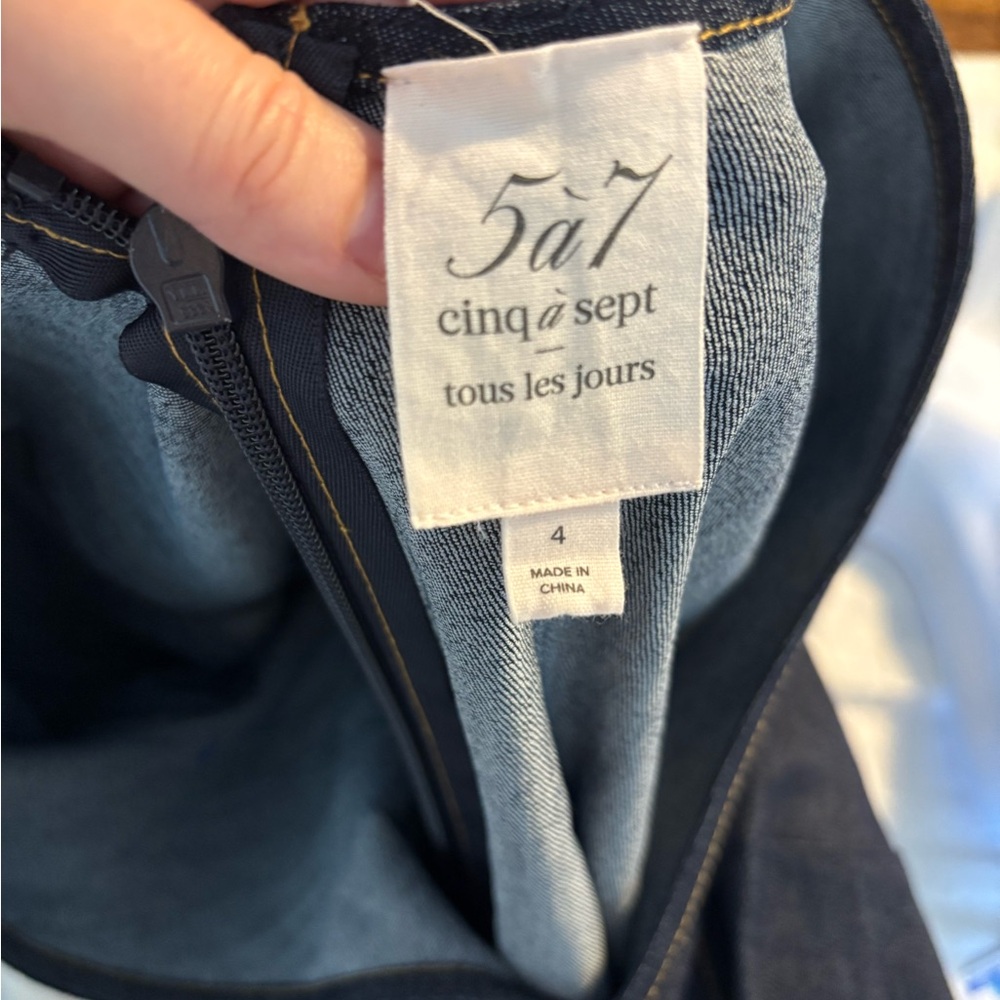 CINQ A SEPT
Natasha Puff-Sleeve Mini Denim Dress size 4 - Picture 3 of 7